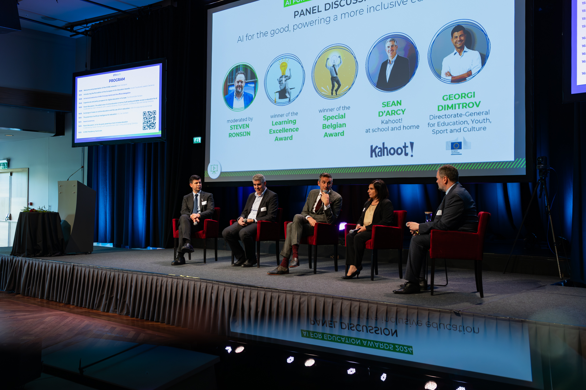 A panel discussion with educators and guests at the AI for Education Awards in Oslo in 2024